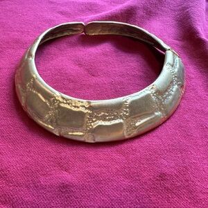 Gold Vintage Choker Necklace (Costume)